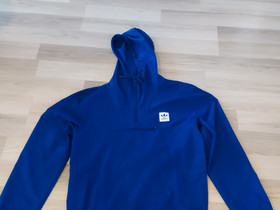 Adidas anorak, Vaatteet ja kengät, Kannus, Tori.fi Adidas anorak, Vaatteet ja kengät, Kannus, Tori.fi