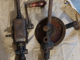 Retro vintage käsiporakoneita, Työkalut, tikkaat ja laitteet, Rakennustarvikkeet ja työkalut, Heinola, Tori.fi Retro vintage käsiporakoneita, Työkalut, tikkaat ja laitteet, Rakennustarvikkeet ja työkalut, Heinola, Tori.fi