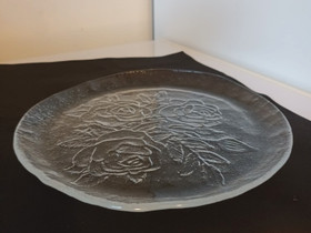 Muurla Ruusu tarjoilulautanen 24cm, Tarjoiluastiat, Keittiötarvikkeet ja astiat, Taipalsaari, Tori.fi Muurla Ruusu tarjoilulautanen 24cm, Tarjoiluastiat, Keittiötarvikkeet ja astiat, Taipalsaari, Tori.fi