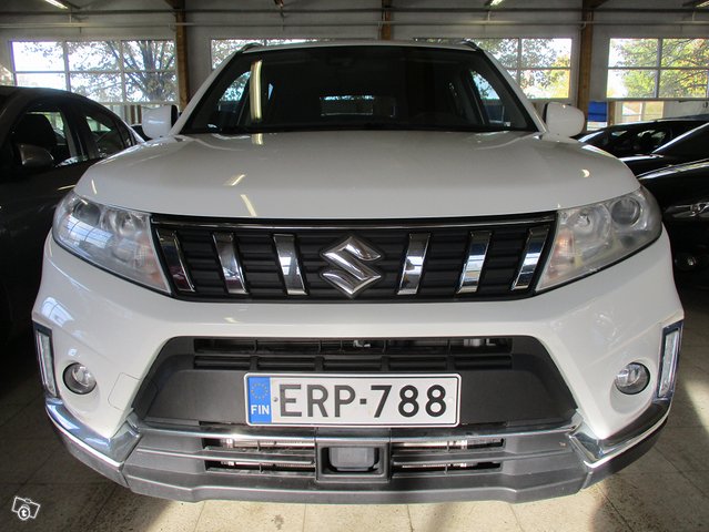 Suzuki Vitara 2