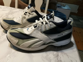 Lenkkarit Reebok,k.39, Ulkoilu ja retkeily, Urheilu ja ulkoilu, Säkylä, Tori.fi Lenkkarit Reebok,k.39, Ulkoilu ja retkeily, Urheilu ja ulkoilu, Säkylä, Tori.fi