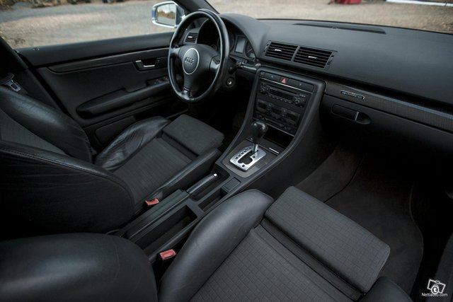 Audi S4 22