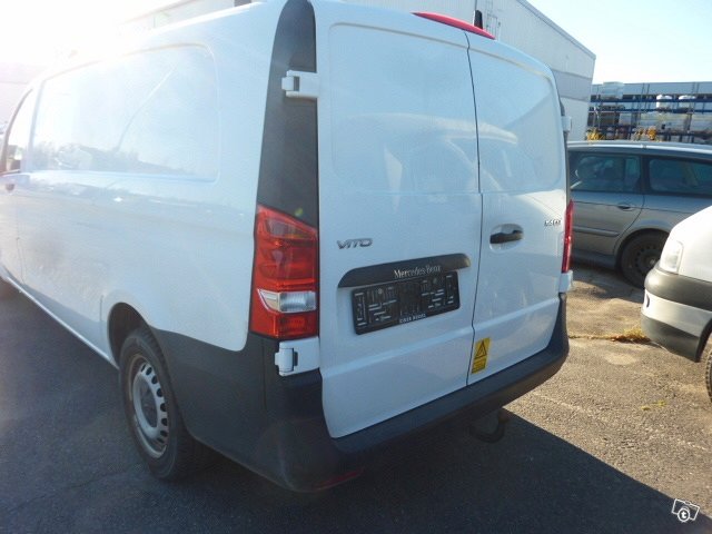 Mercedes-Benz Vito 3