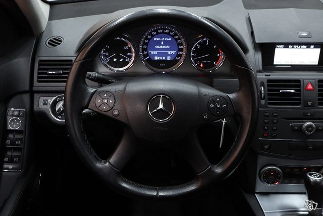 Mercedes-Benz C 15