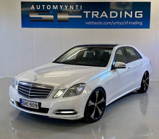 Mercedes-Benz E