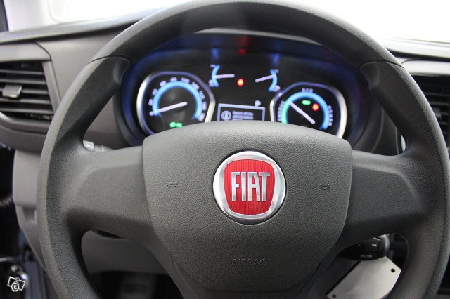 Fiat E-Scudo 15