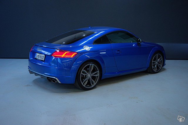 Audi TTS 5