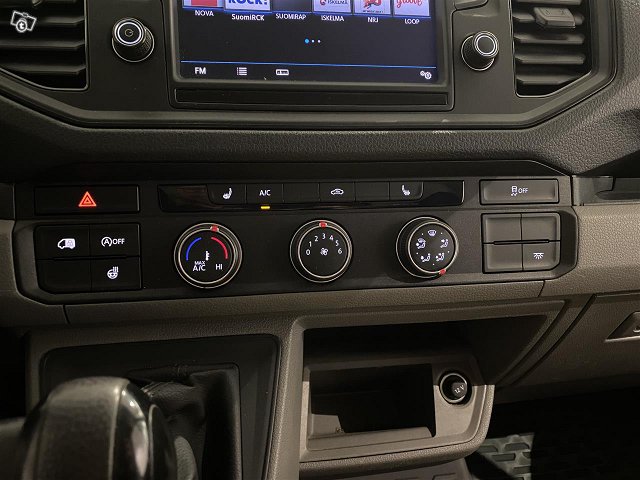 VOLKSWAGEN Crafter 22