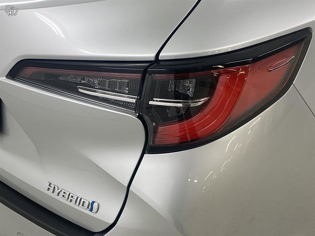 TOYOTA COROLLA 6