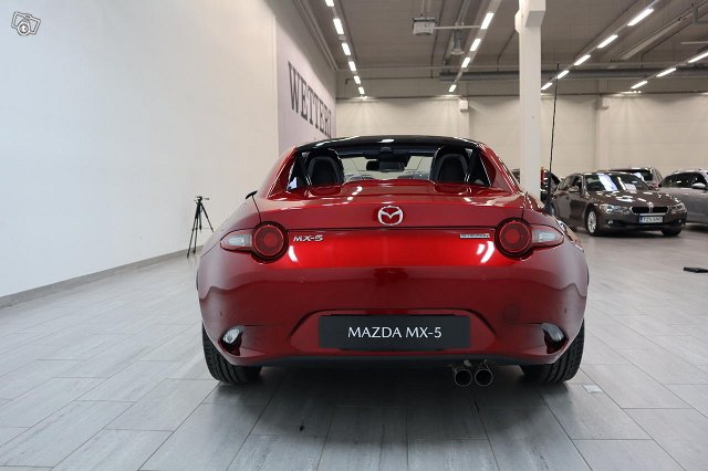 Mazda MX-5 10