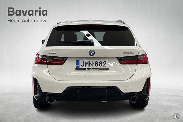 BMW 330 3
