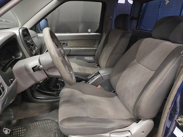 Nissan King CAB 9