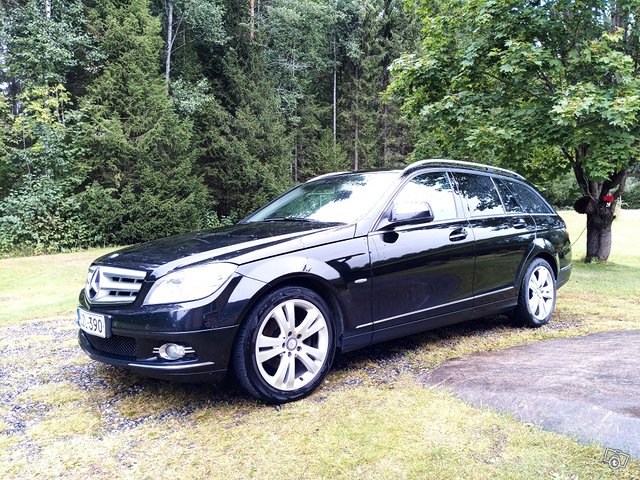 Mercedes-Benz C-sarja, kuva 1