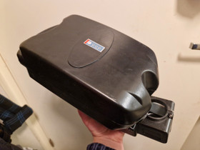 Sähköpyörän akku, Sähköpyörät, Polkupyörät ja pyöräily, Nurmijärvi, Tori.fi Sähköpyörän akku, Sähköpyörät, Polkupyörät ja pyöräily, Nurmijärvi, Tori.fi