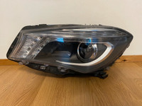 Mercedes CLA w117 Bixenon ajovalo vasen