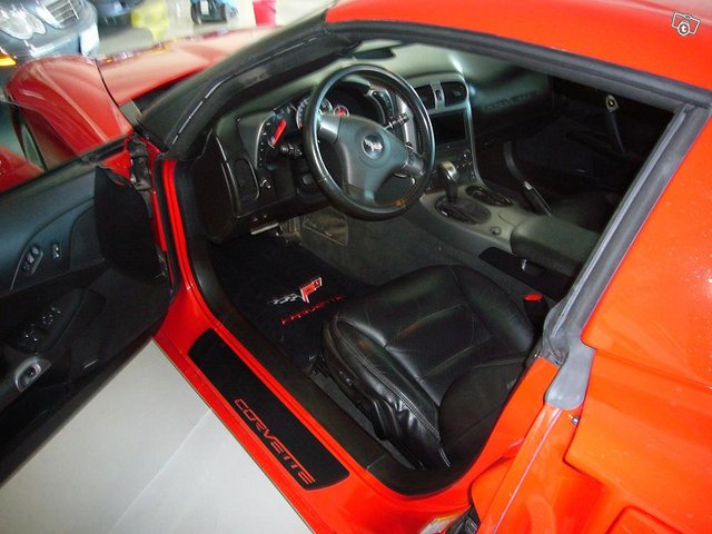 Chevrolet Corvette 5