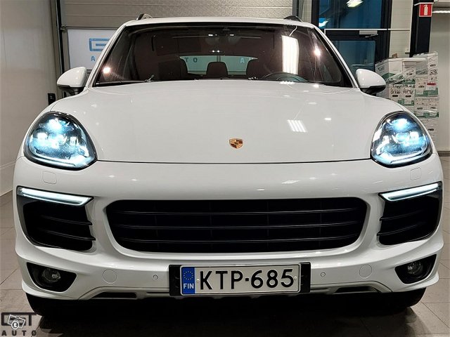 Porsche Cayenne 6
