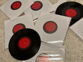8kpl koriste vinyylejä seinälle, Musiikki CD, DVD ja äänitteet, Musiikki ja soittimet, Imatra, Tori.fi 8kpl koriste vinyylejä seinälle, Musiikki CD, DVD ja äänitteet, Musiikki ja soittimet, Imatra, Tori.fi