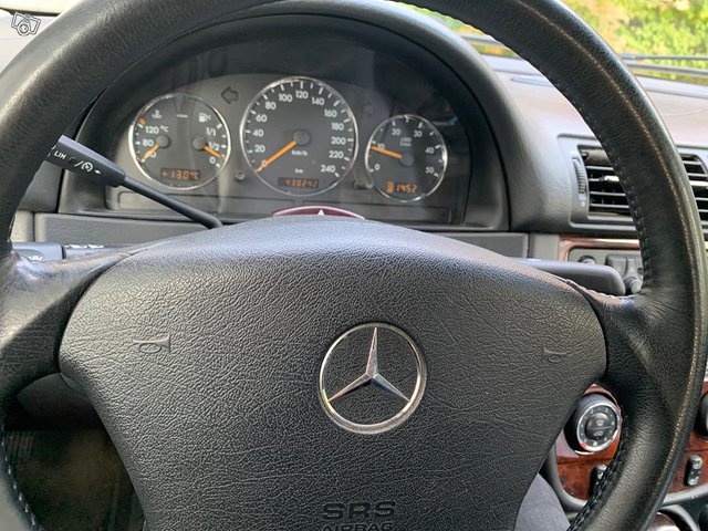 Mercedes-Benz ML 3