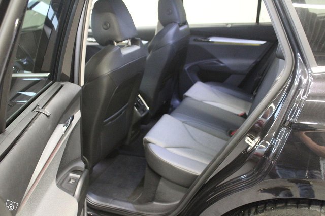 Skoda Enyaq 12