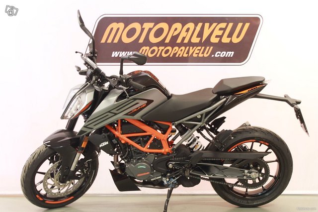 KTM 125 2