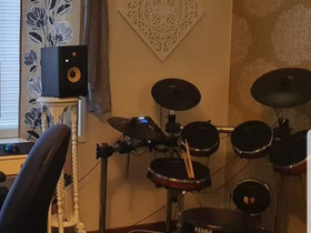 Alesis Crimson Mesh Kit, Rummut, Musiikki ja soittimet, Kauhajoki, Tori.fi Alesis Crimson Mesh Kit, Rummut, Musiikki ja soittimet, Kauhajoki, Tori.fi