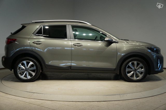 Kia STONIC 4