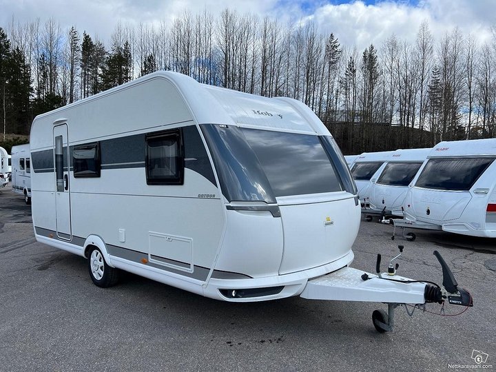 Hobby 470 KMF - Jyväs-Caravan Oy, ...