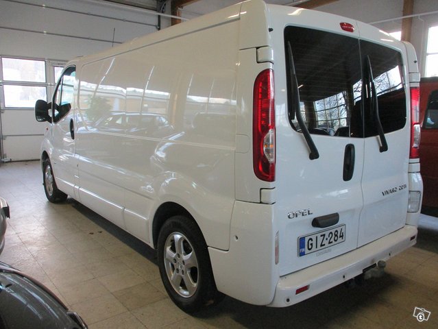 Opel Vivaro 5