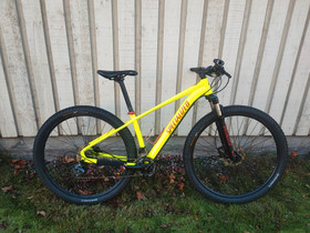 Specialized maastopyörä, Maastopyörät, Polkupyörät ja pyöräily, Hyvinkää, Tori.fi Specialized maastopyörä, Maastopyörät, Polkupyörät ja pyöräily, Hyvinkää, Tori.fi