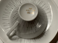 Arabia kahvikuppi ja lautanen