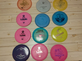 Frisbeegolf kiekkoja ja bägi, Frisbeegolf, Urheilu ja ulkoilu, Salo, Tori.fi Frisbeegolf kiekkoja ja bägi, Frisbeegolf, Urheilu ja ulkoilu, Salo, Tori.fi