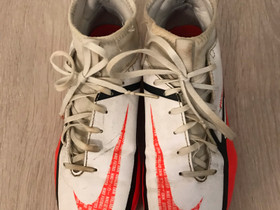 Nike Phantom 33, Jalkapallo, Urheilu ja ulkoilu, Pori, Tori.fi Nike Phantom 33, Jalkapallo, Urheilu ja ulkoilu, Pori, Tori.fi