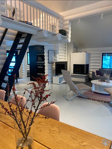 Sipoossa Merenrannalla luxusta: Villa Ösund
