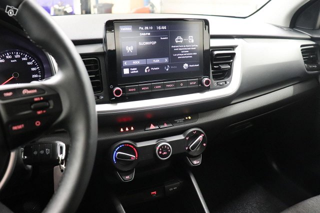 Kia Stonic 11