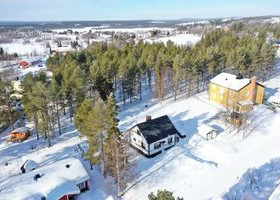 5H, Arbetsstugevägen 13, Muodoslompolo, Muodoslomp, Ulkomaan asunnot, Helsinki, Tori.fi 5H, Arbetsstugevägen 13, Muodoslompolo, Muodoslomp, Ulkomaan asunnot, Helsinki, Tori.fi