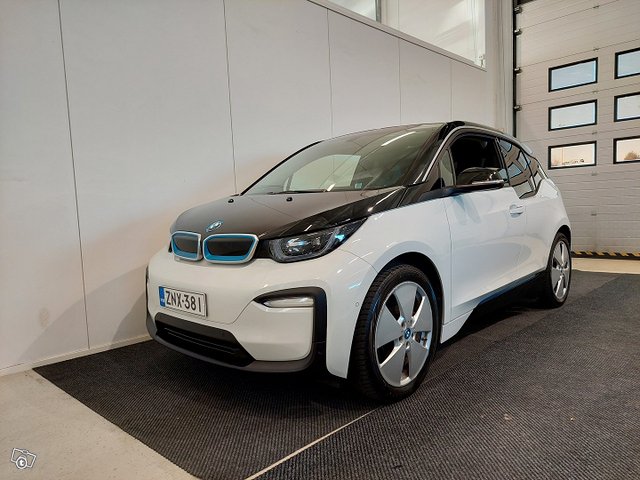 BMW I3
