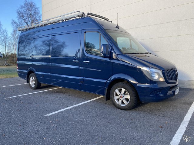 Mercedes-Benz Sprinter 2