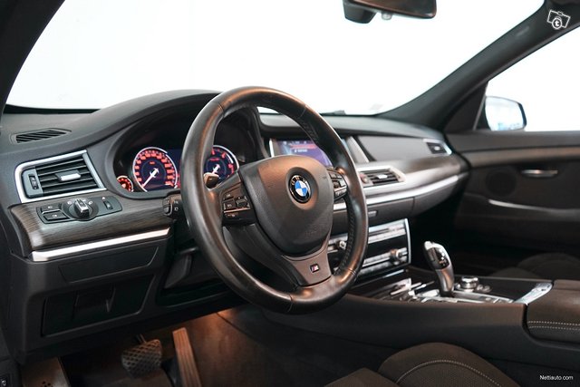 BMW 530 Gran Turismo 6