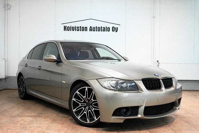 BMW 325