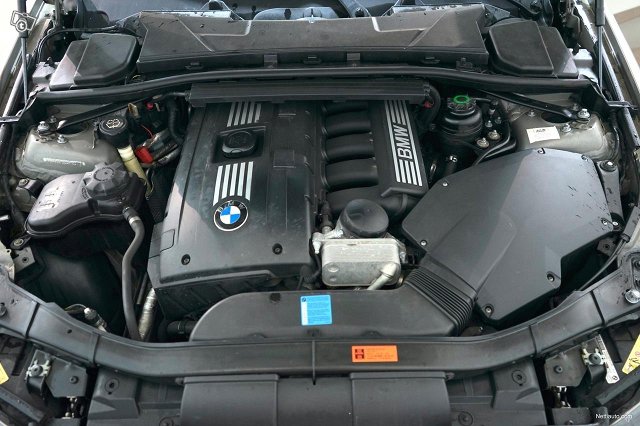 BMW 325 21