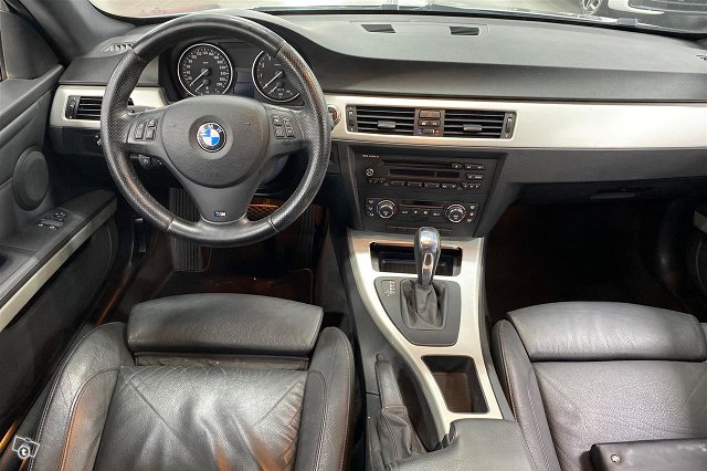 BMW 335 10