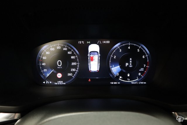 Volvo V60 12