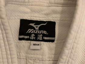 Mizuno judopuku 160 cm, Kamppailulajit, Urheilu ja ulkoilu, Pori, Tori.fi Mizuno judopuku 160 cm, Kamppailulajit, Urheilu ja ulkoilu, Pori, Tori.fi