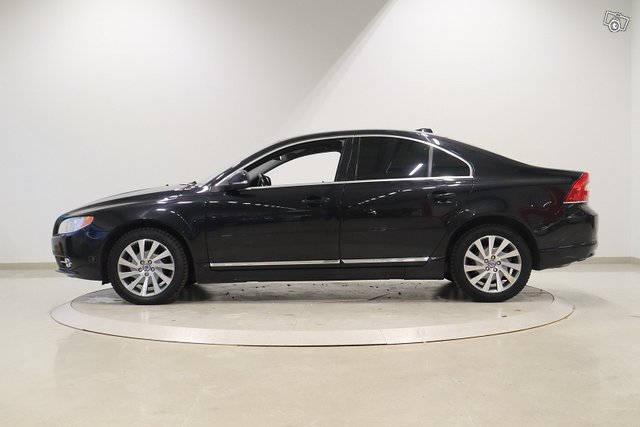 Volvo S80 8