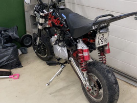 Ostateen mopoauto/vaihto mankiin, Mopoautot, Moto, Sastamala, Tori.fi Ostateen mopoauto/vaihto mankiin, Mopoautot, Moto, Sastamala, Tori.fi