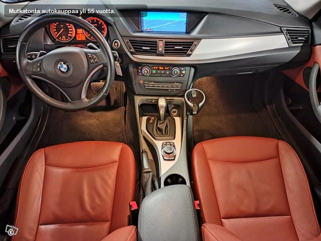 BMW X1 Xdrive 28i 8