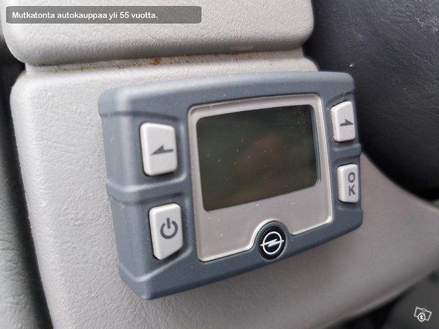 Opel VIVARO 8