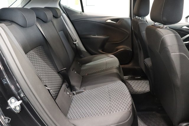 Opel Astra 11