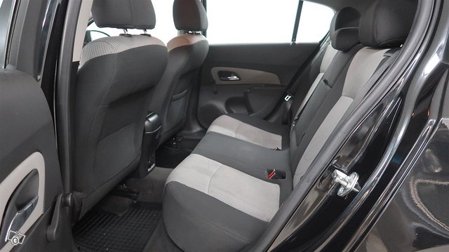 CHEVROLET Cruze 11